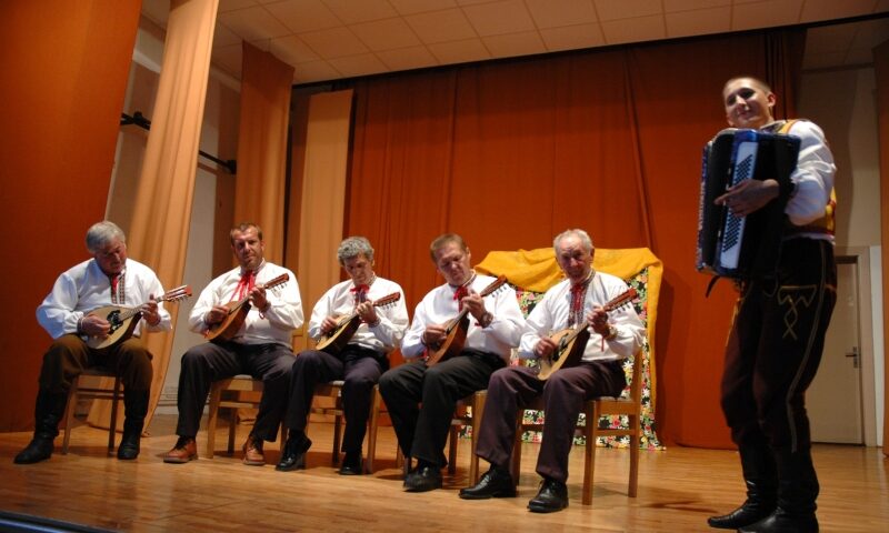 Hudobný folklór dospelých – okresná súťaž