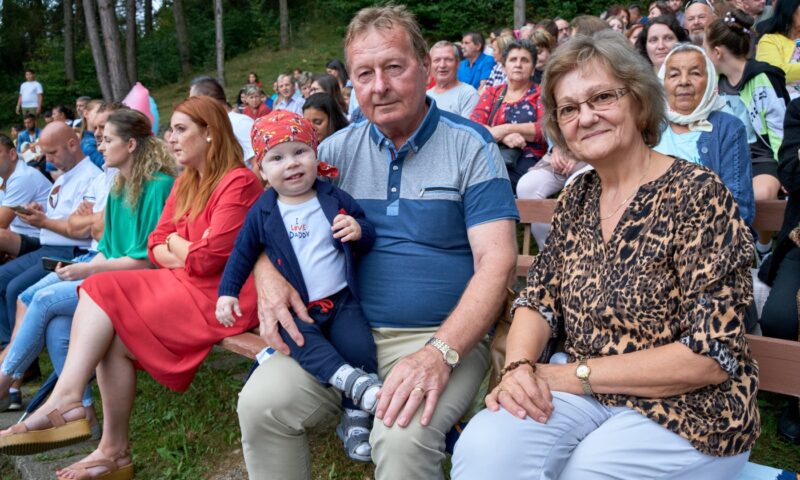 Slávnosti piesní a tancov v obci Čirč