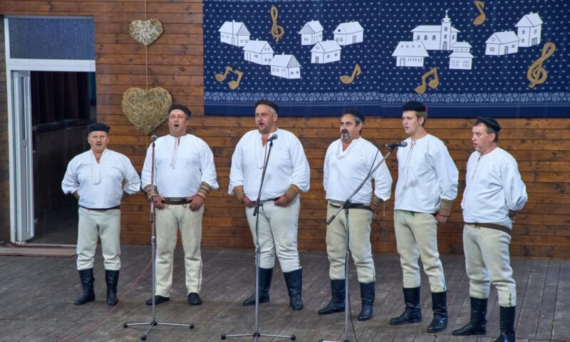 Slávnosti piesní a tancov v obci Čirč