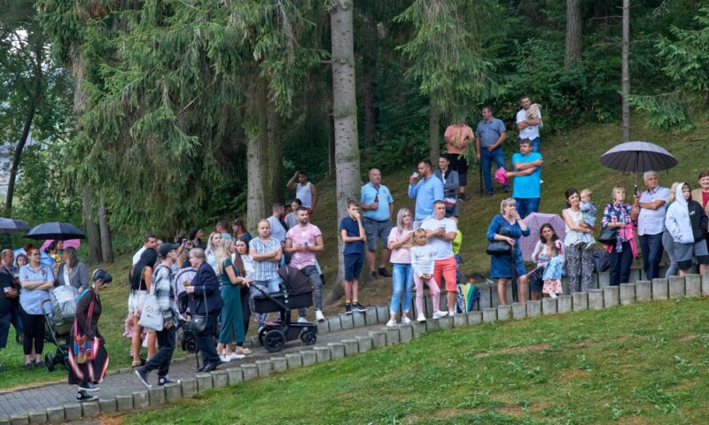 Slávnosti piesní a tancov v obci Čirč