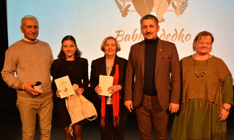 Babka, dedko 2025