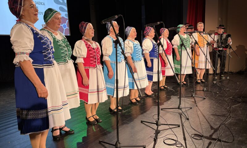 Krajská prehliadka speváckych skupín seniorov