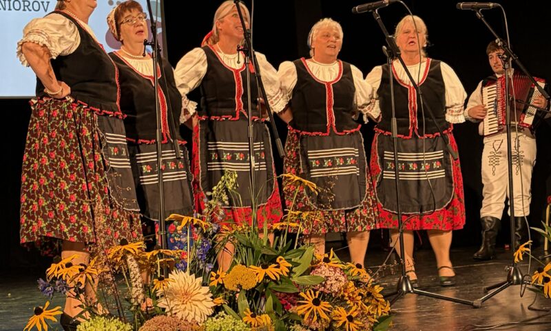 Krajská prehliadka speváckych skupín seniorov