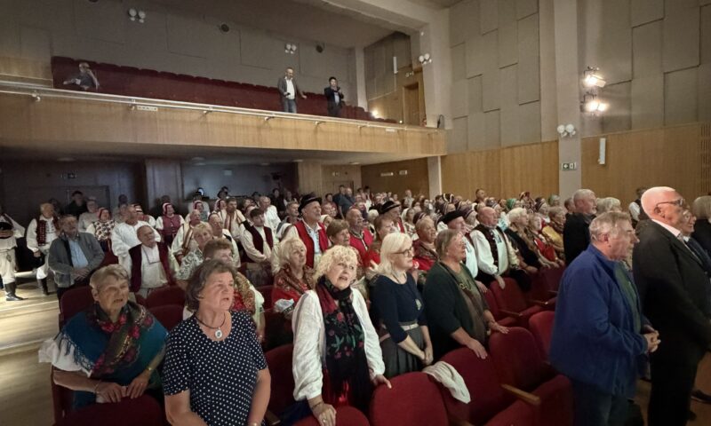 Krajská prehliadka speváckych skupín seniorov