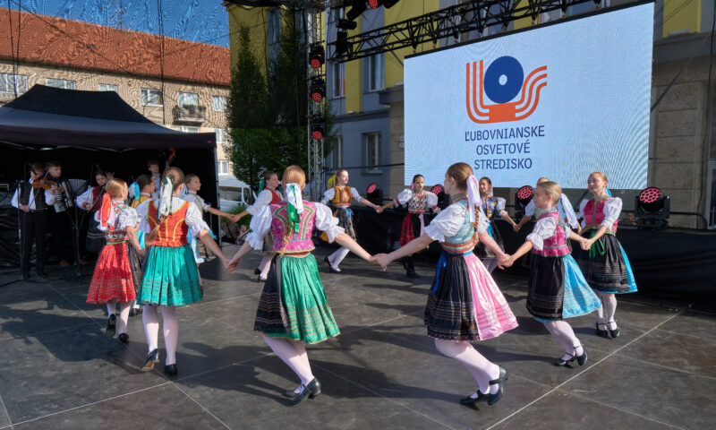 Detský svet folklóru/Ľubovniansky jarmok — fotoalbum